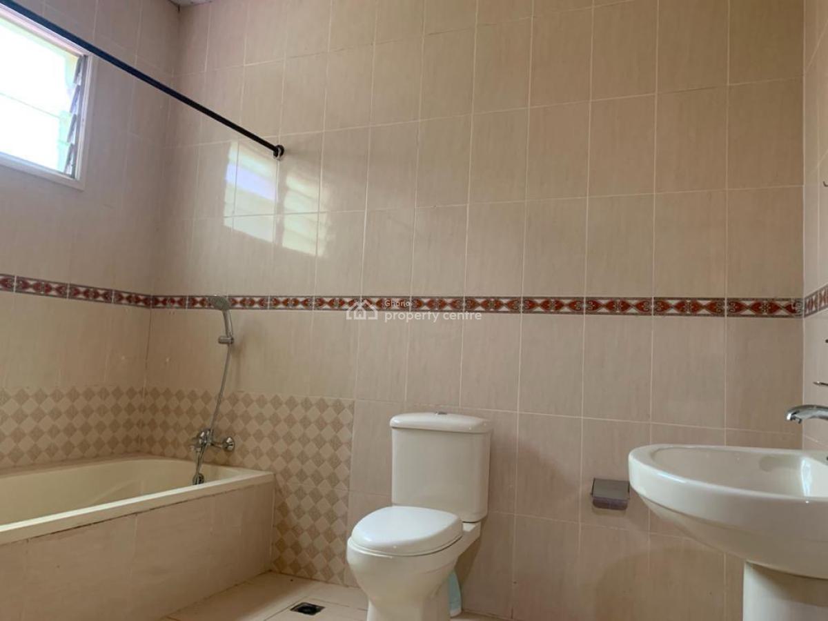 Dansoman Mataheko 4 Bedrooms House, Mataheko, Dansoman, Accra, House for Sale