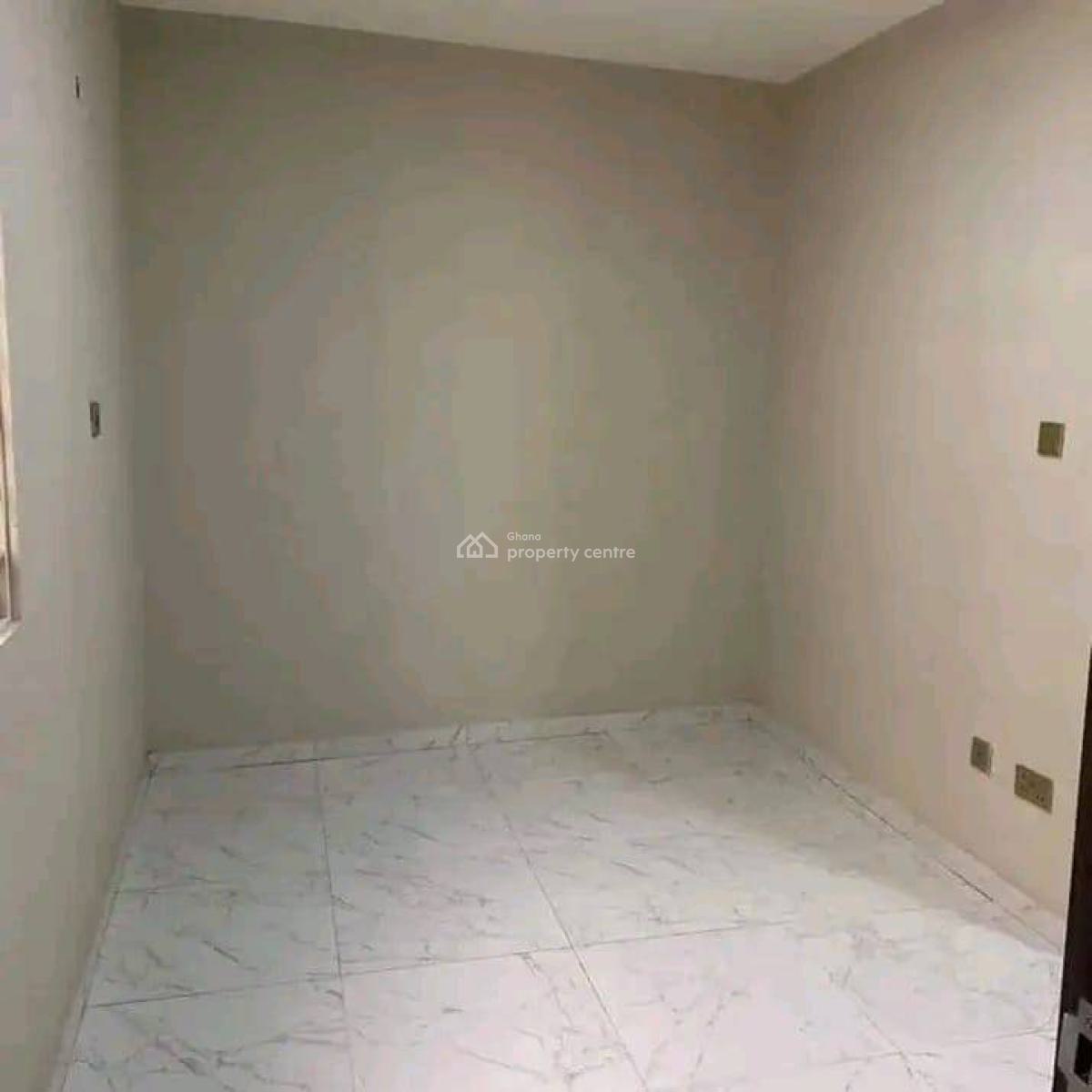 Executive Gated Community 2 Bedrooms, Madina, La Nkwantanang Madina Municipal, Accra, House for Rent