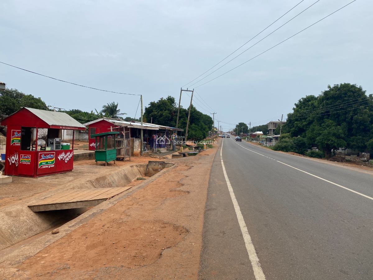 Coastline Comfort -- Land Near The Breeze of Ancestry, African Ancestral Walls, Prampram, Ningo Prampram District, Accra, Mixed-use Land for Sale