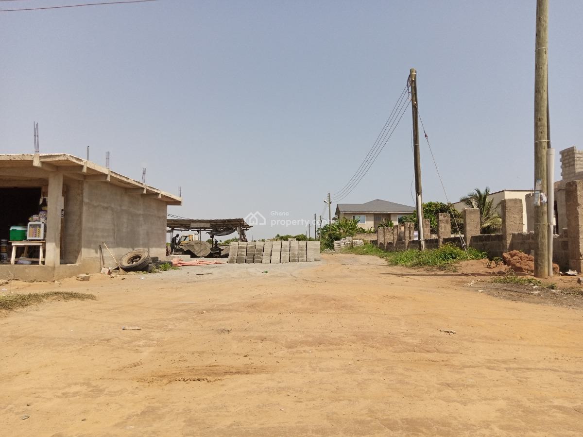 Coastline Comfort - Land Near The Breeze of Ancestry, African Ancestral Walls, Prampram, Ningo Prampram District, Accra, Mixed-use Land for Sale