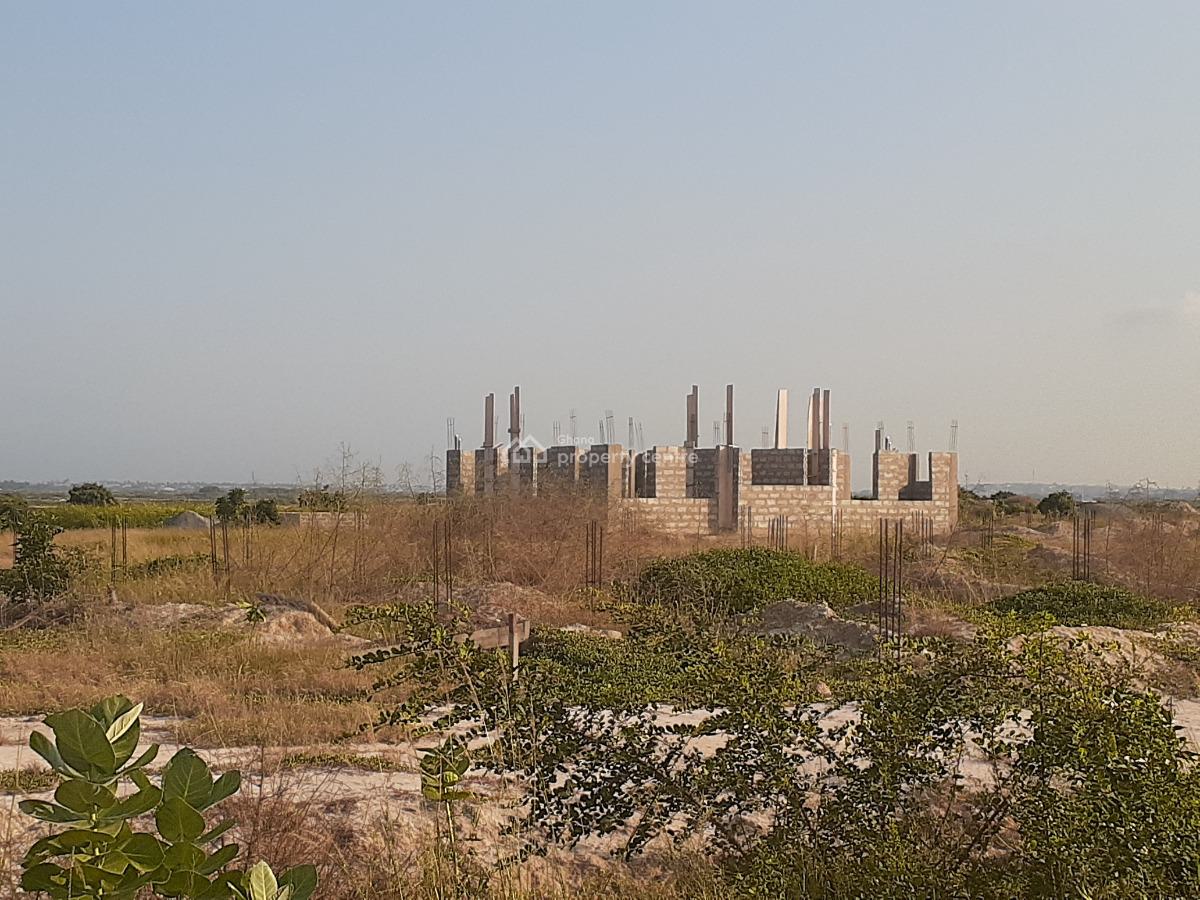 Half Plot ( Special Demarcated ) at Tema Community 25, Community 25 Mall, Dawhenya, Tema, Accra, Residential Land for Sale