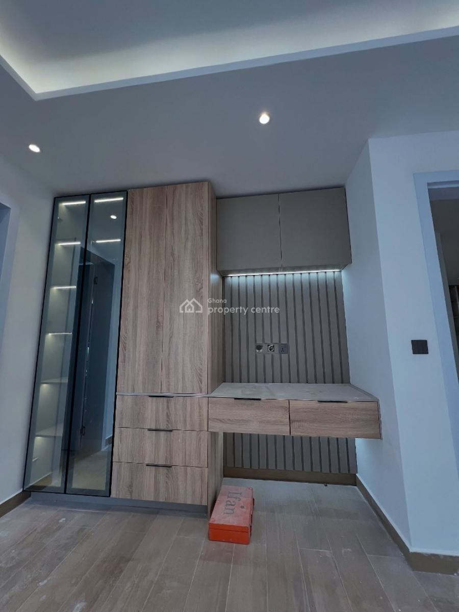 Executive 4 Bedroom,2 Storey, East Airport, Airport Residential Area, Accra, House for Sale