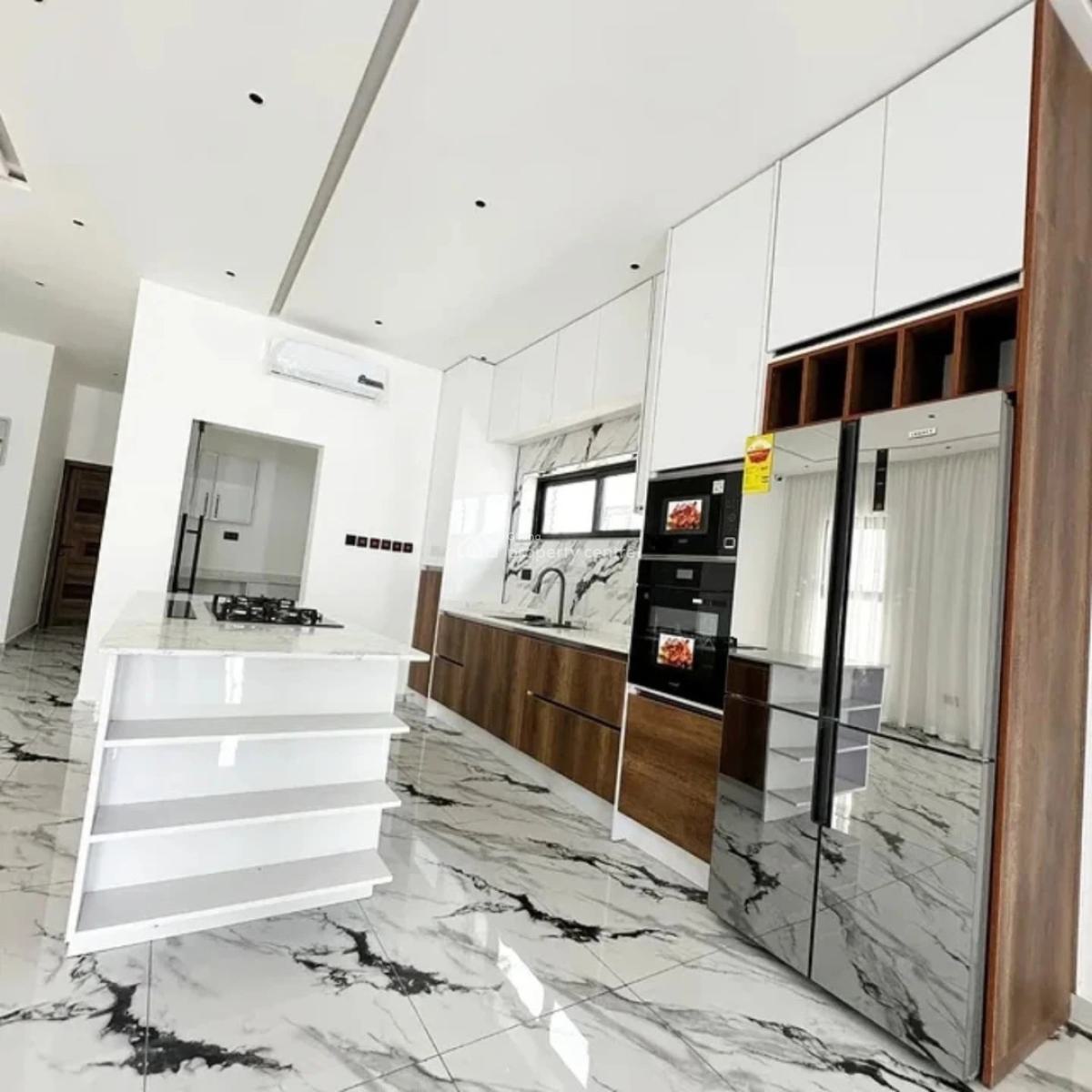 Luxurious 4 Bedrooms with 1 Bq, Nana Krom, Ashaley Botwe, Adenta Municipal, Accra, Townhouse for Sale