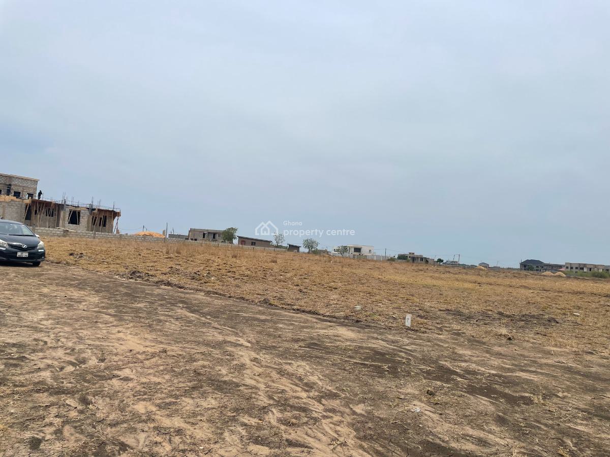 Price Within Budget on Half Plots at Tema Comm. 25, Cedar Court /, Dawhenya, Tema, Accra, Residential Land for Sale