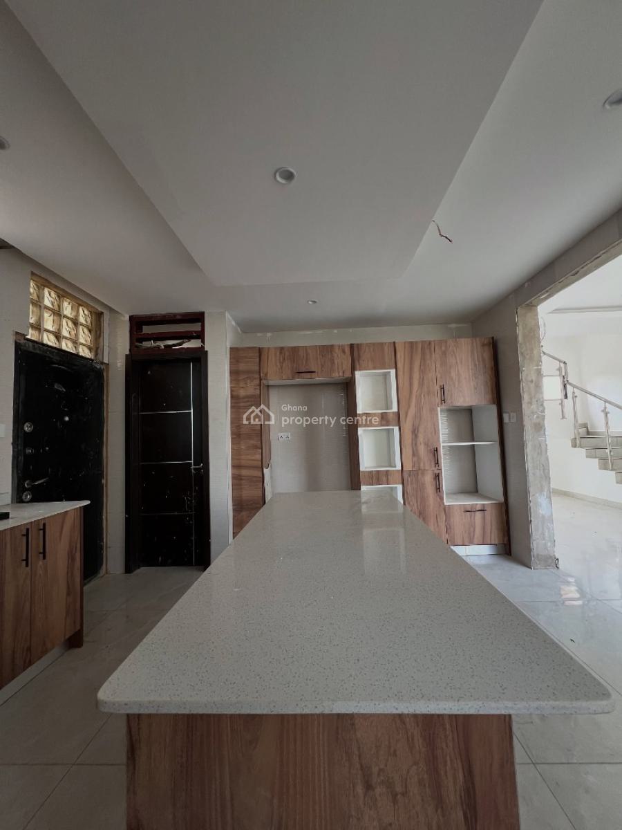Executive Gated Community 4-bedroom, 2-storey, East Airport, Airport Residential Area, Accra, House for Sale