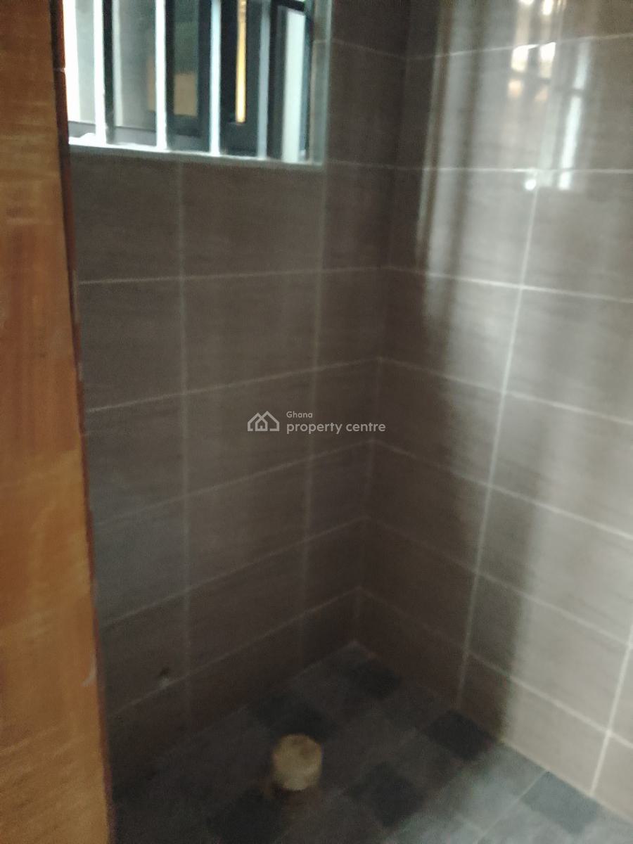One Bedroom Self Contain Apartment, Bushroad Police Statoin, Teshie-nungua Estates, Accra, Mini Flat for Rent