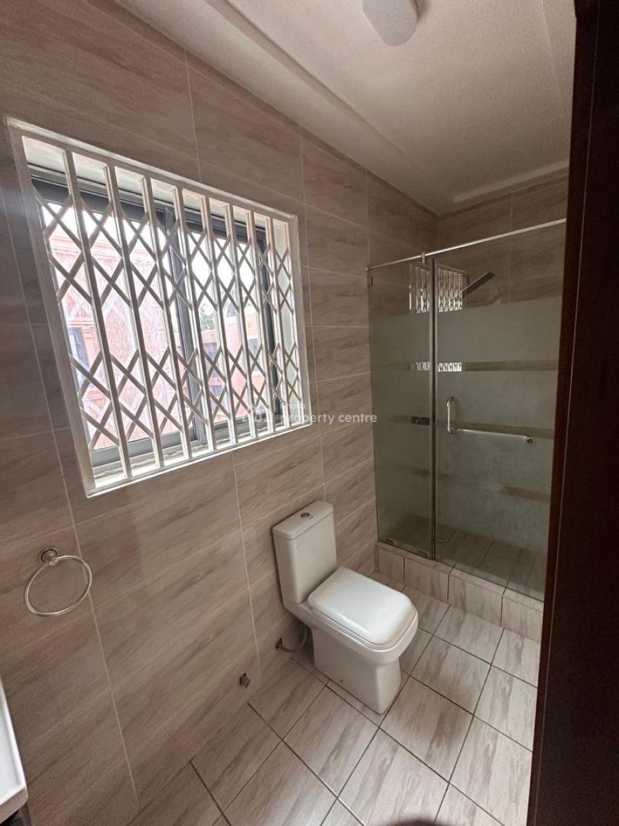 3 Bedrooms at Tesano, Around Mizpah School, Tesano, Accra, Detached Duplex for Rent