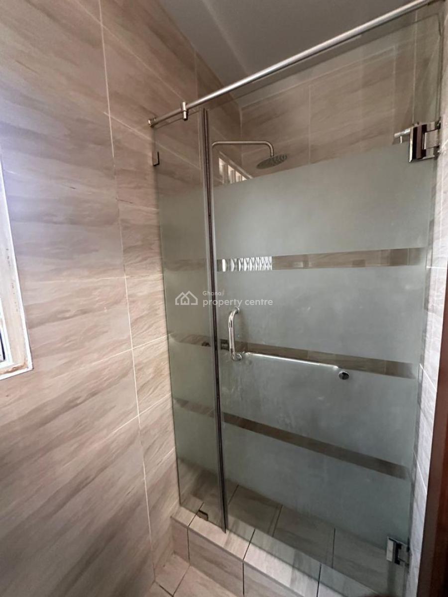 3 Bedrooms at Tesano, Around Mizpah School, Tesano, Accra, Detached Duplex for Rent