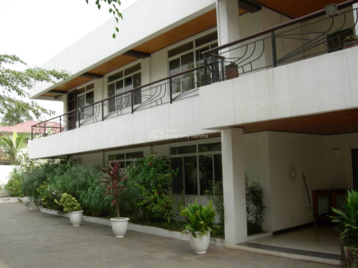 5 Bedrooms at Dzorwulu, Around Kuffour, Dzorwulu, Accra, Detached Duplex for Rent