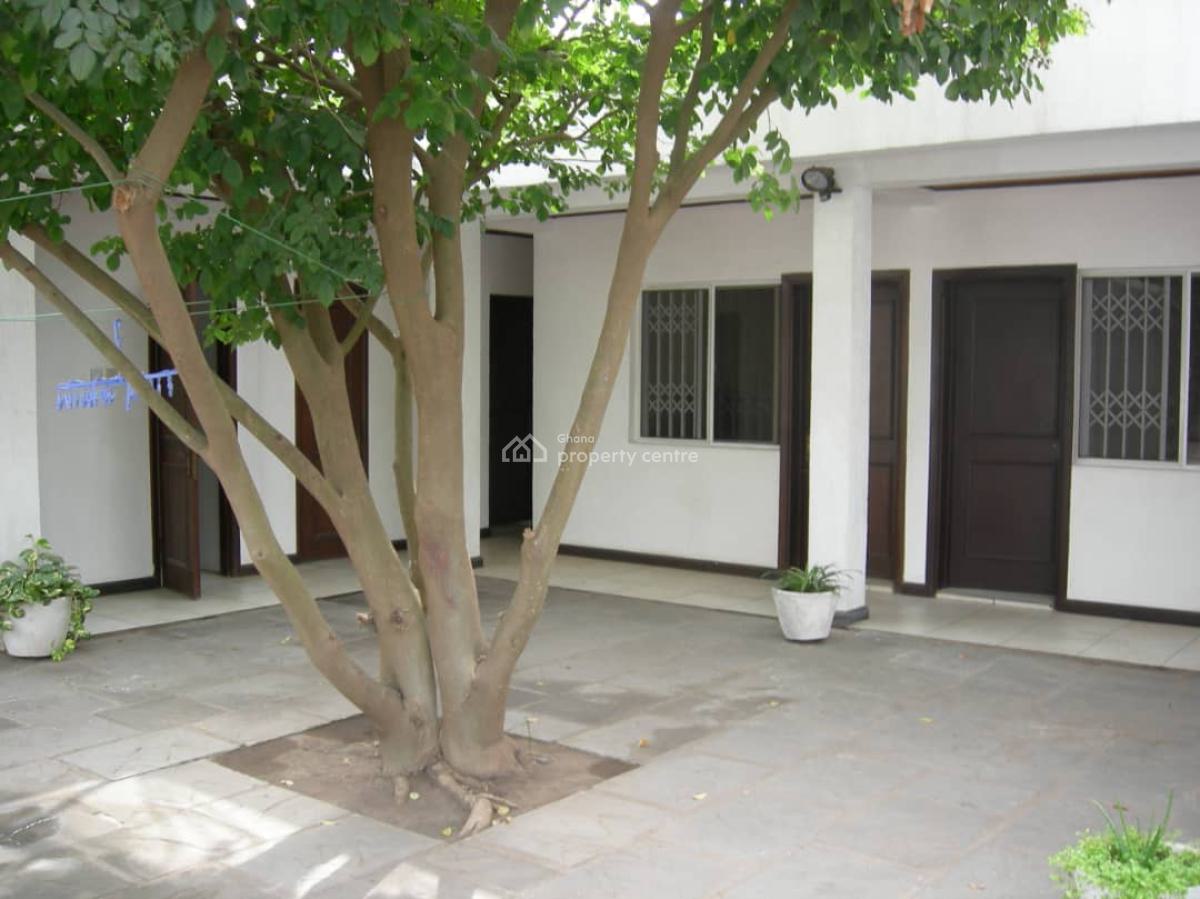5 Bedrooms at Dzorwulu, Around Kuffour, Dzorwulu, Accra, Detached Duplex for Rent