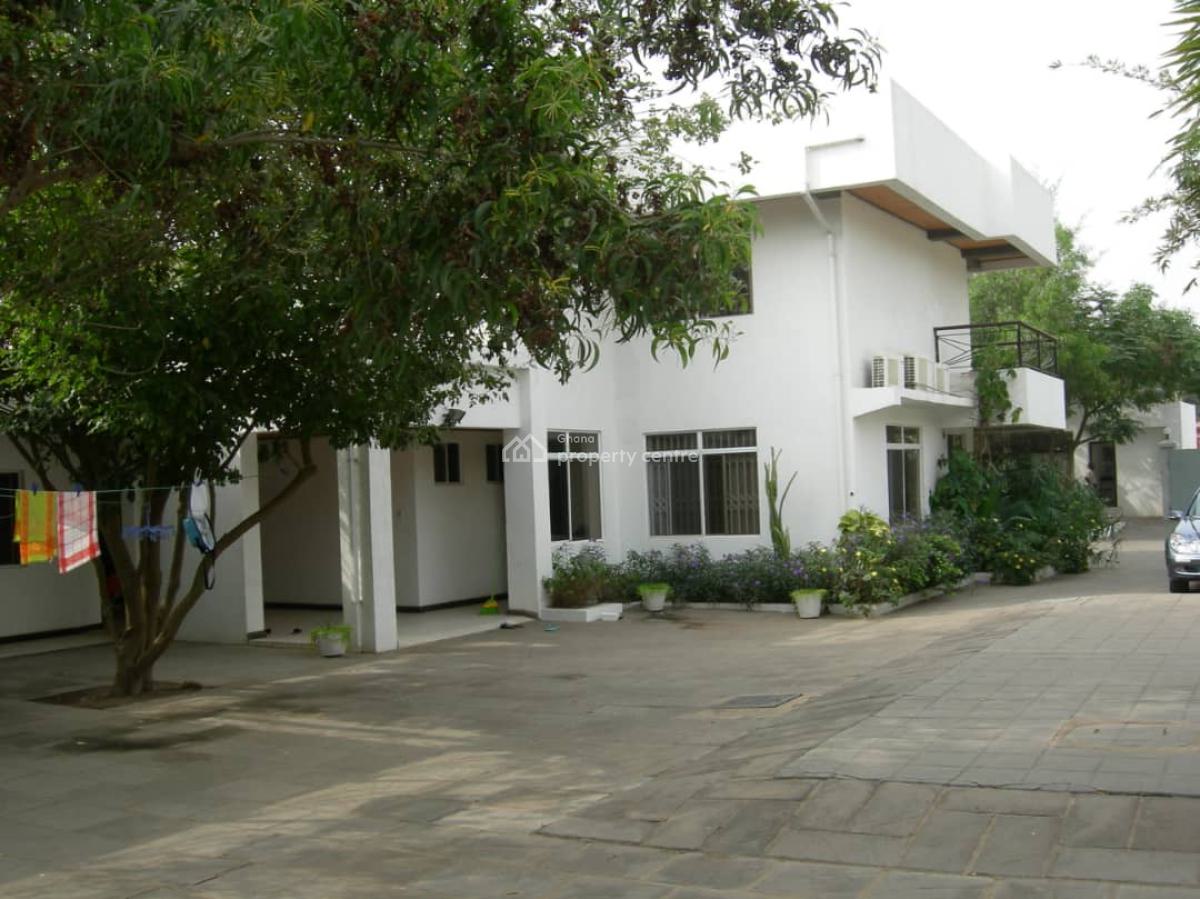 5 Bedrooms at Dzorwulu, Around Kuffour, Dzorwulu, Accra, Detached Duplex for Rent