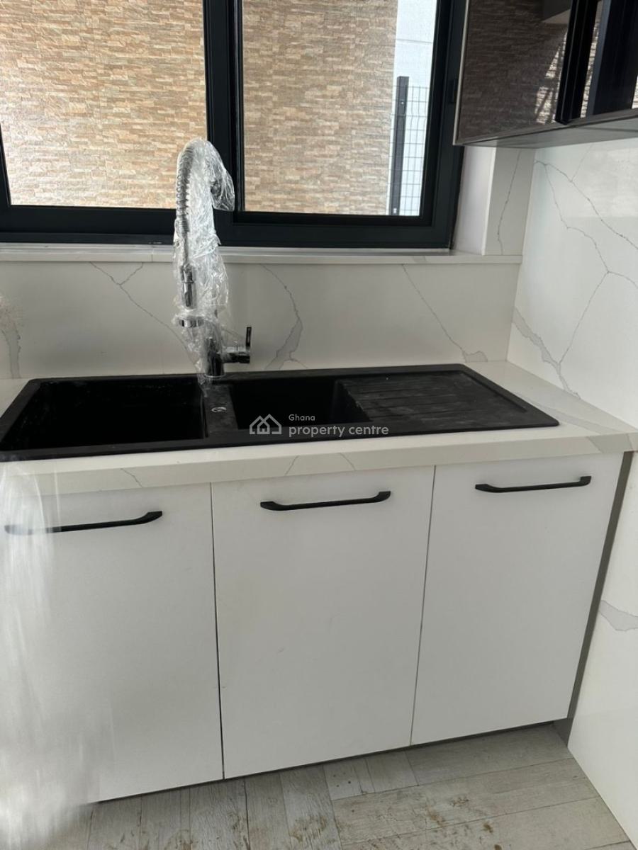 3 Bedroom Townhouse with Staff Quarters in a Gated Community with Pool, Airport Residential Area, Accra, Townhouse for Rent