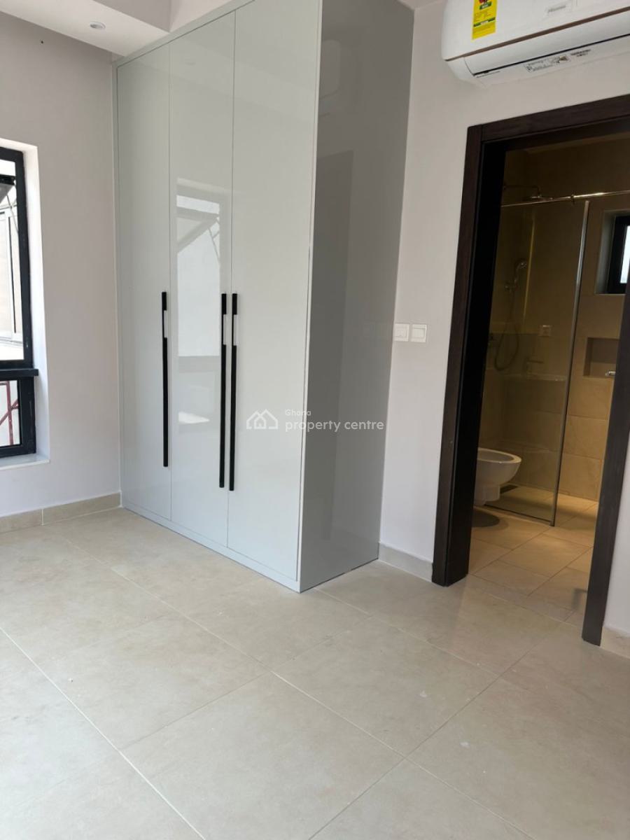 3 Bedroom Townhouse with Staff Quarters in a Gated Community with Pool, Airport Residential Area, Accra, Townhouse for Rent