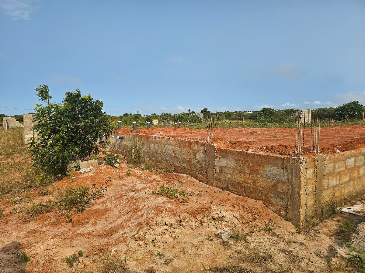 Coastal Comfort Location Plots - Prampram New Ningo, Beach Road // New Ningo Police Station, Prampram, Ningo Prampram District, Accra, Mixed-use Land for Sale
