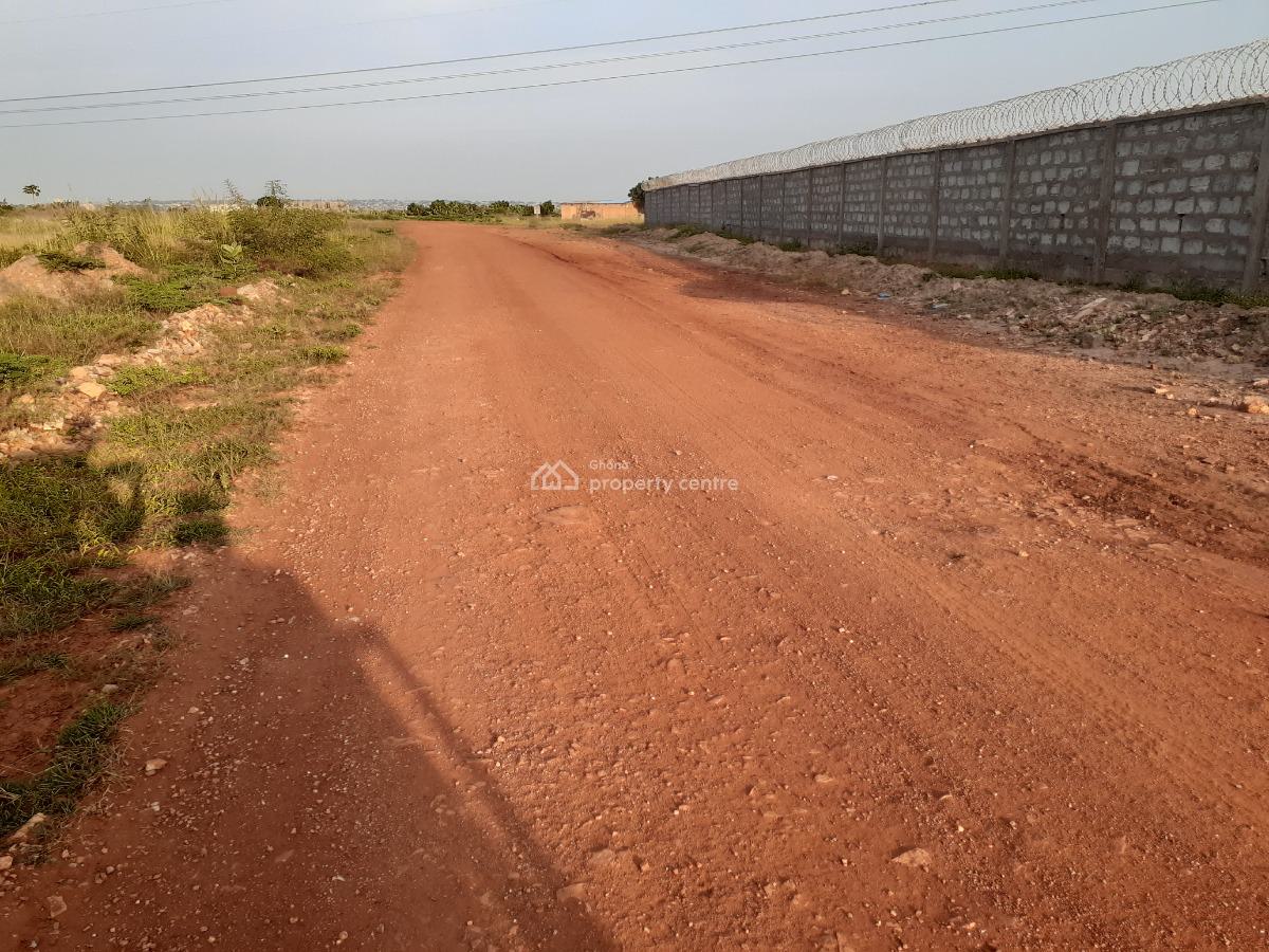 Full Developed !!!! Estate Full Plots @ Tema Community 25, Adom Estate Road // Cedar Court, Tema, Accra, Mixed-use Land for Sale