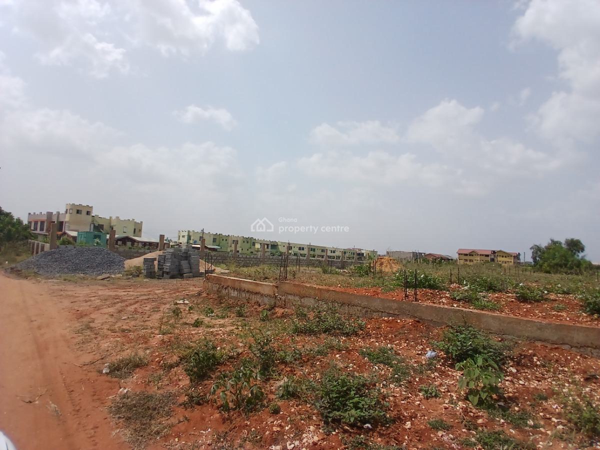 Promo !!!!! Limited Half Plots @ Tema Community 25, Community 25 Mall, Tema, Accra, Residential Land for Sale