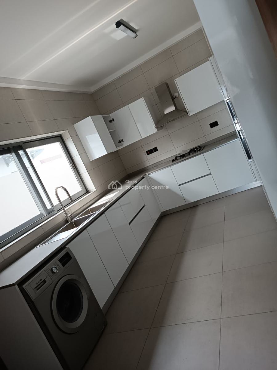 Executive Gated Community 3 Bedroom, Cantonments, Accra, Townhouse for Rent