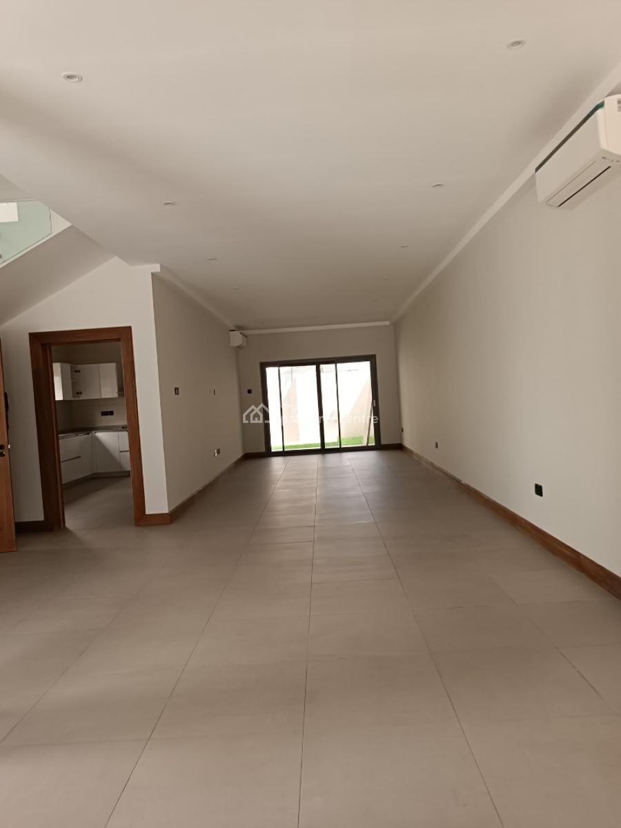 Executive Gated Community 3 Bedroom, Cantonments, Accra, Townhouse for Rent