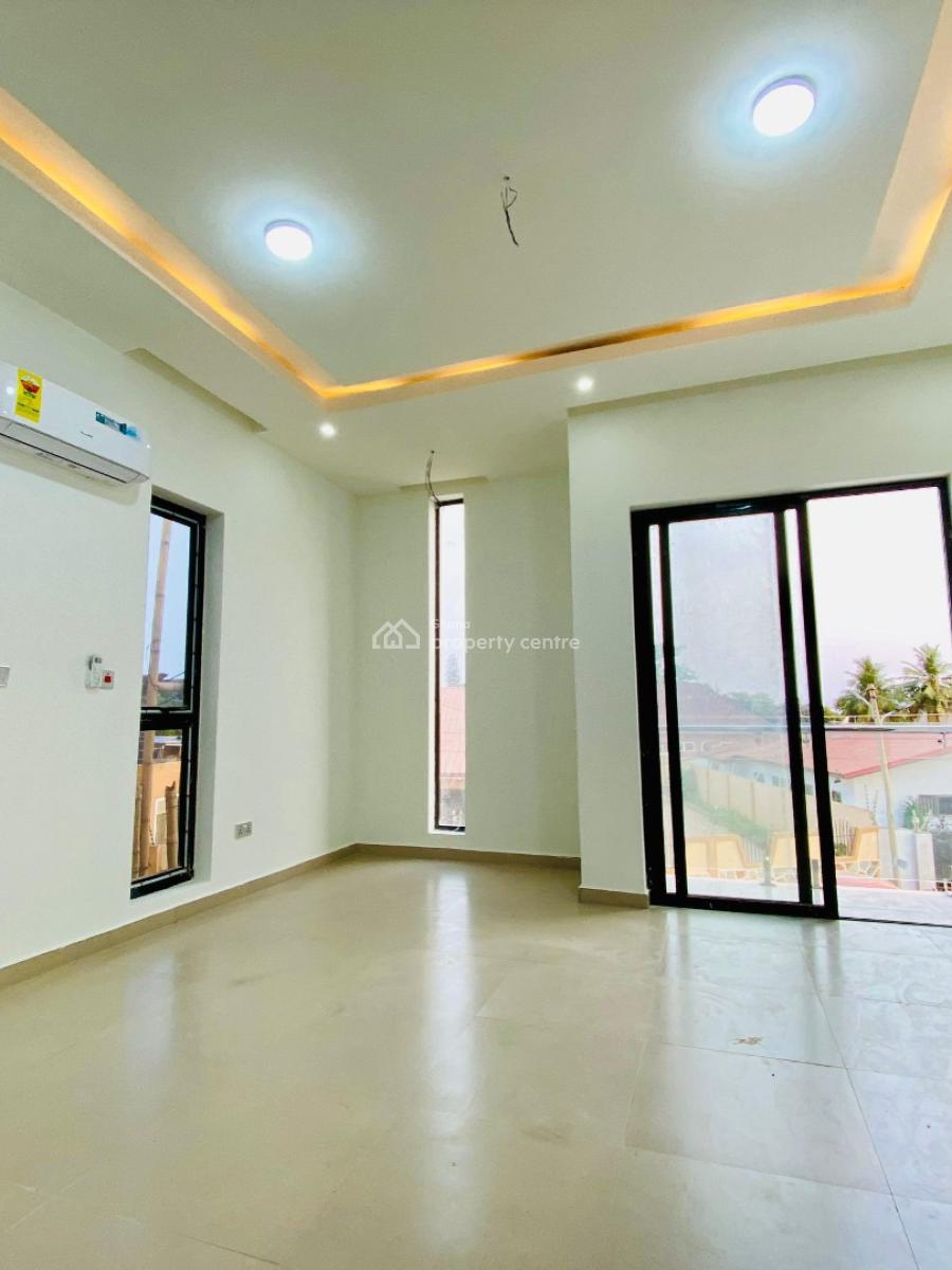 Excutive Finished 3-bedroom, Spintex, Accra, House for Sale