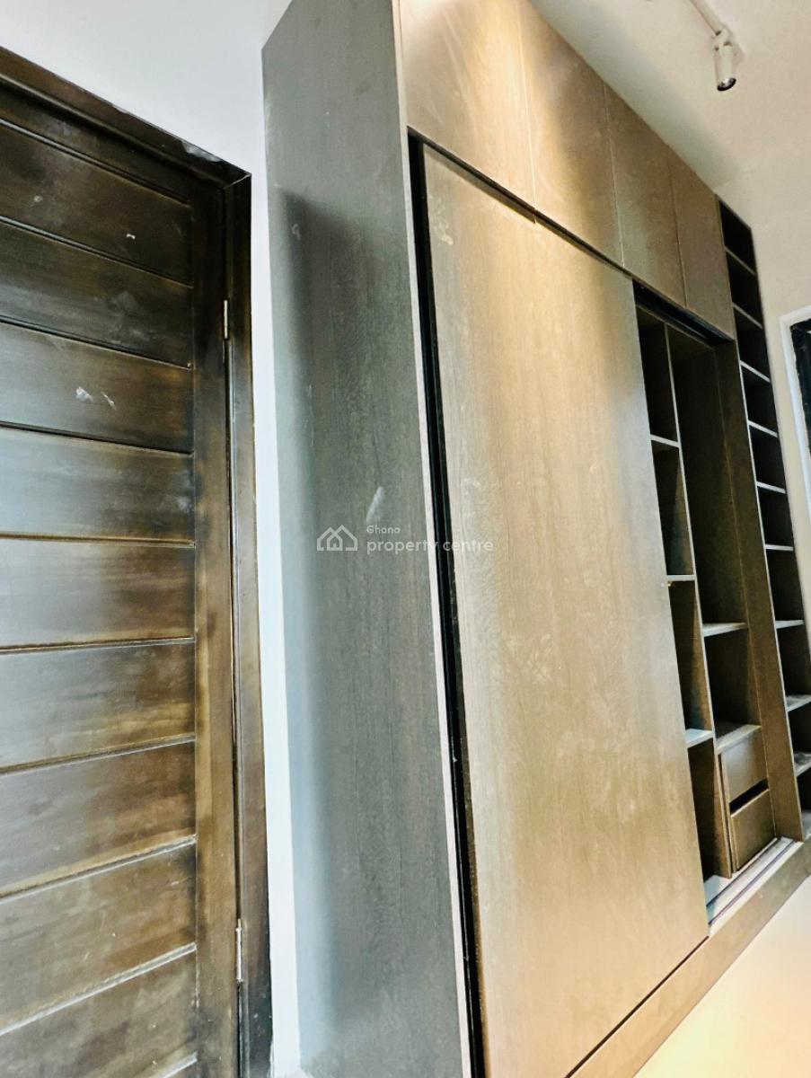 Excutive Finished 3-bedroom, Spintex, Accra, House for Sale