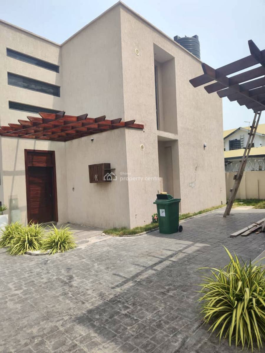4 Bedroom Townhouse in a Gated Community, North Labone, Cantonments, Accra, Townhouse for Sale