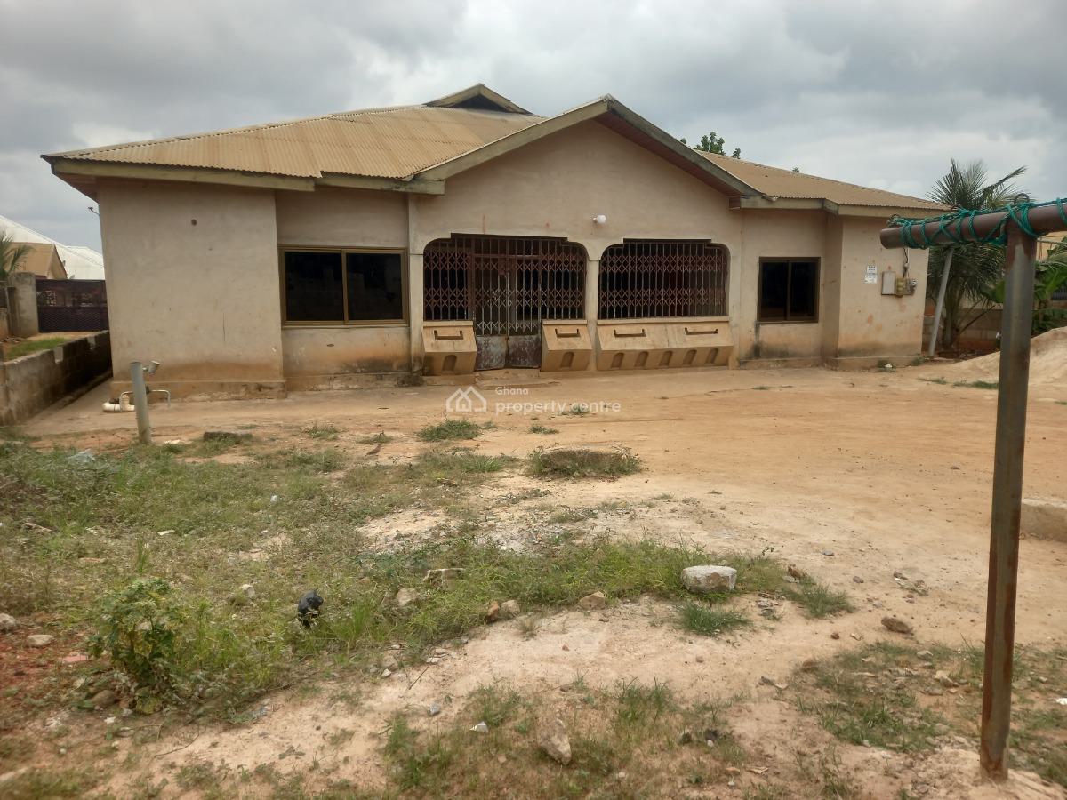 5 Bedrooms, Kronum Botantia, Kumasi Metropolitan, Ashanti, House for Sale