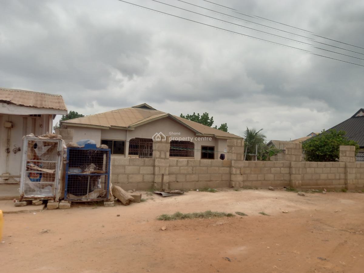 5 Bedrooms, Kronum Botantia, Kumasi Metropolitan, Ashanti, House for Sale