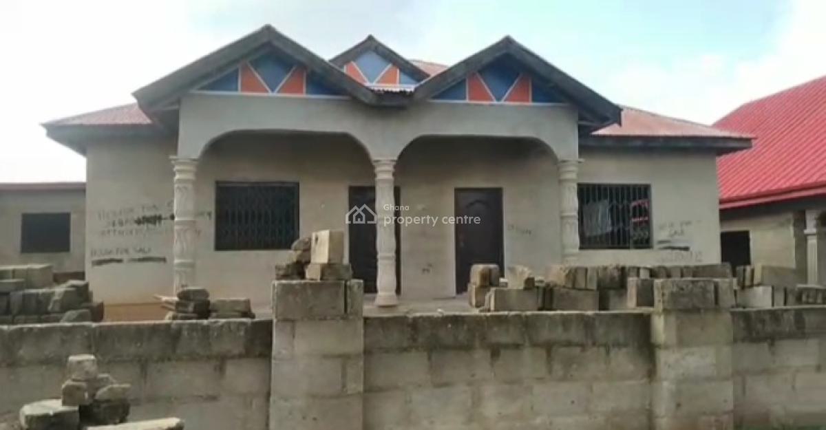 5 Bedrooms, Aboaso, Near Mampongteng., Kumasi Metropolitan, Ashanti, House for Sale