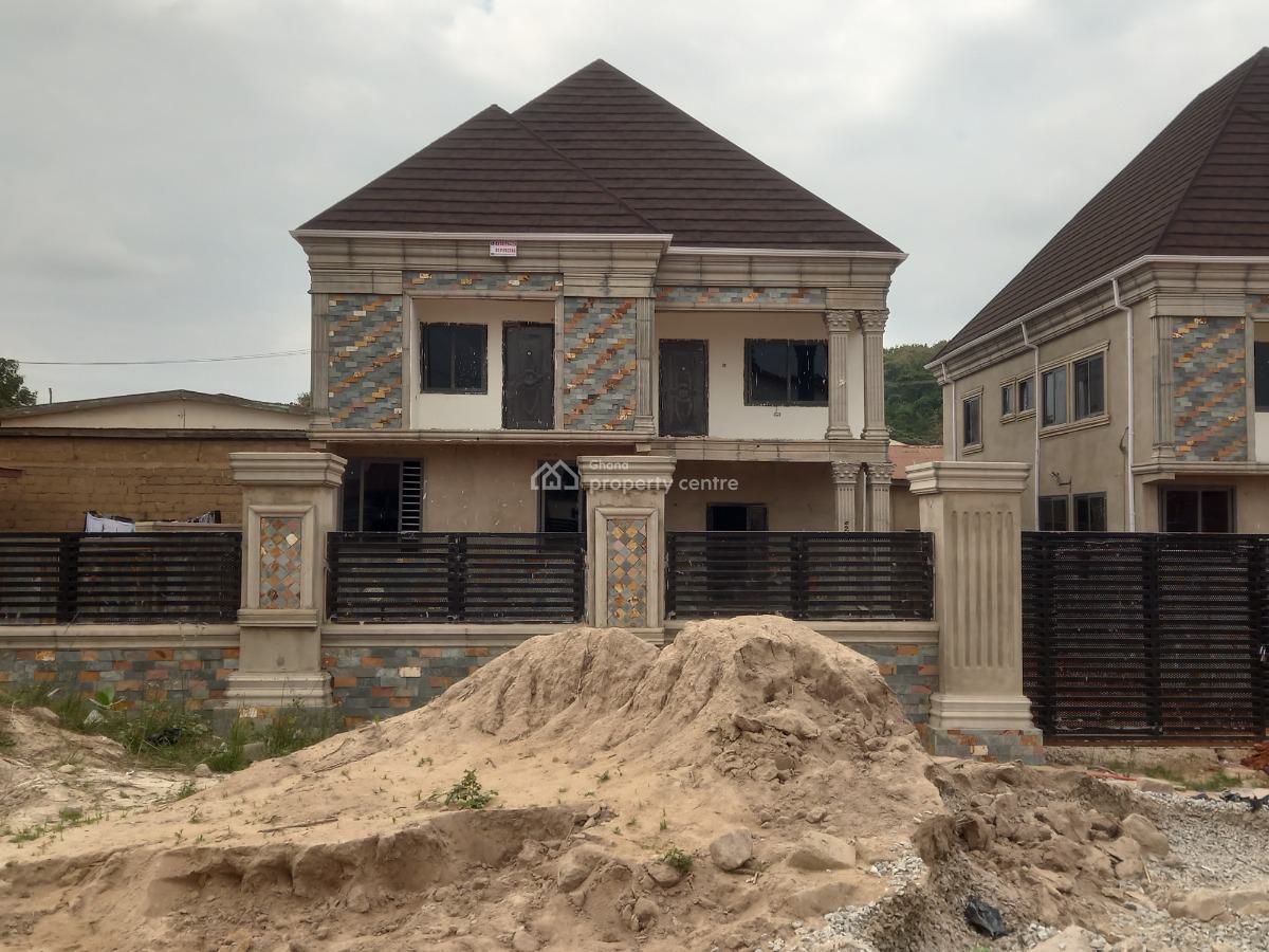 4 Bedrooms ( The House Will Be Fully Completed), Buoho,  After Kronum Afrancho., Kumasi Metropolitan, Ashanti, House for Sale