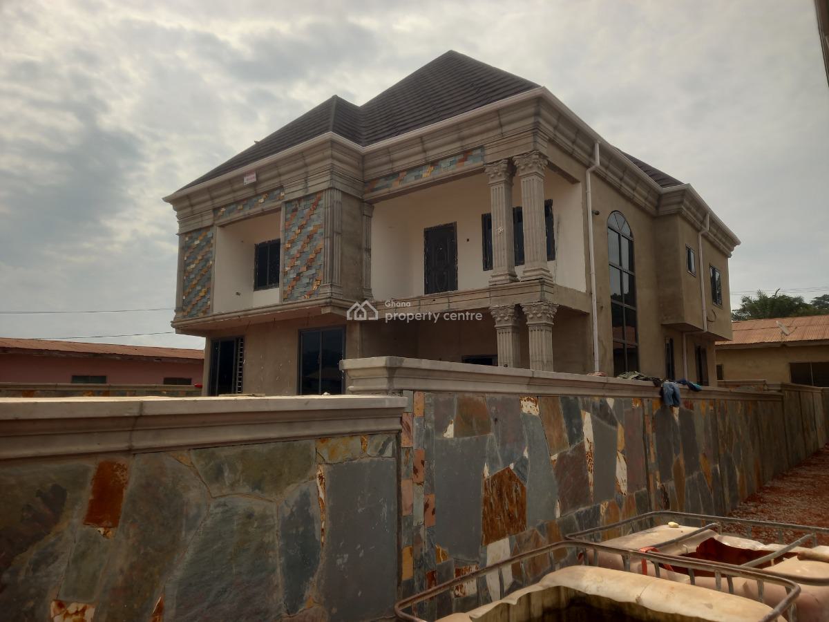 4 Bedrooms ( The House Will Be Fully Completed), Buoho,  After Kronum Afrancho., Kumasi Metropolitan, Ashanti, House for Sale