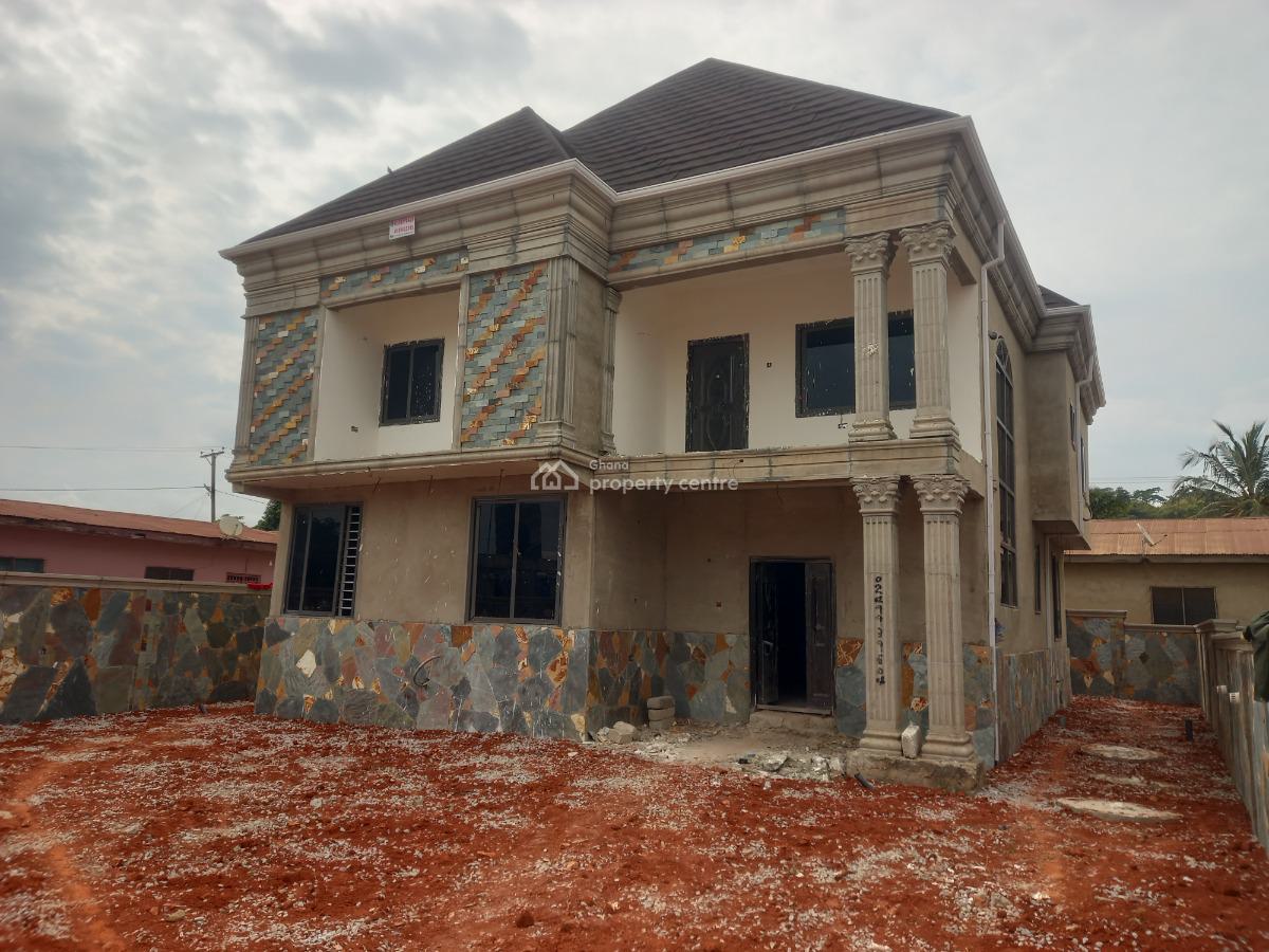 4 Bedrooms ( The House Will Be Fully Completed), Buoho,  After Kronum Afrancho., Kumasi Metropolitan, Ashanti, House for Sale