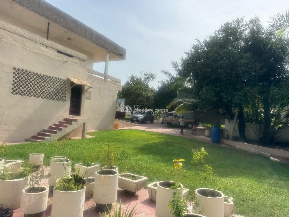 Land with 5 Bedrooms House, Tesano, Tesano, Accra, Mixed-use Land for Sale