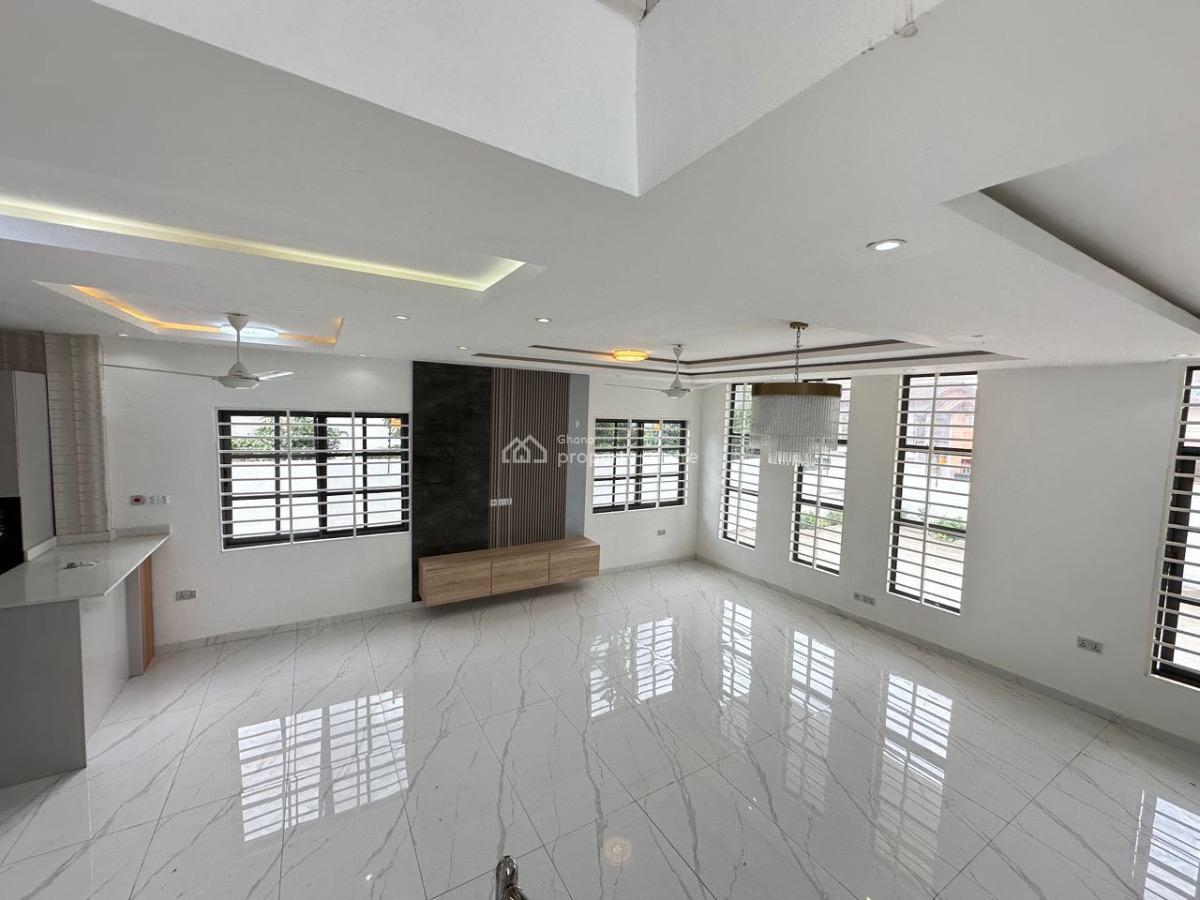 Executive 4 Bedrooms House, Westland, Haatso, Ga East Municipal, Accra, Detached Duplex for Sale