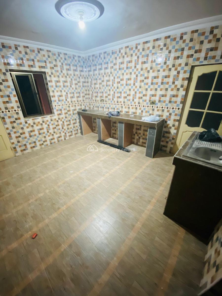 4 Bedrooms House, Bortianor, Weija, Ga South Municipal, Accra, Detached Duplex for Sale