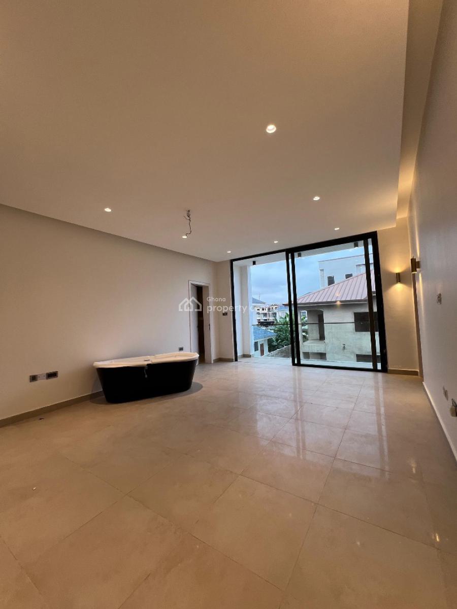 Majestic 4 Bedroom Storey House, Tse Addo Road, Tse Addo, Accra, House for Sale