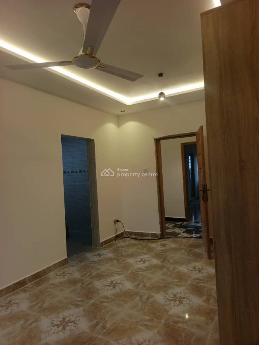 One Bedroom Self Contain Apartment, Tse Addo Round About, Tse Addo, Accra, Mini Flat for Rent