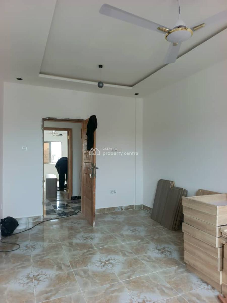 One Bedroom Self Contain Apartment, Tse Addo Round About, Tse Addo, Accra, Mini Flat for Rent