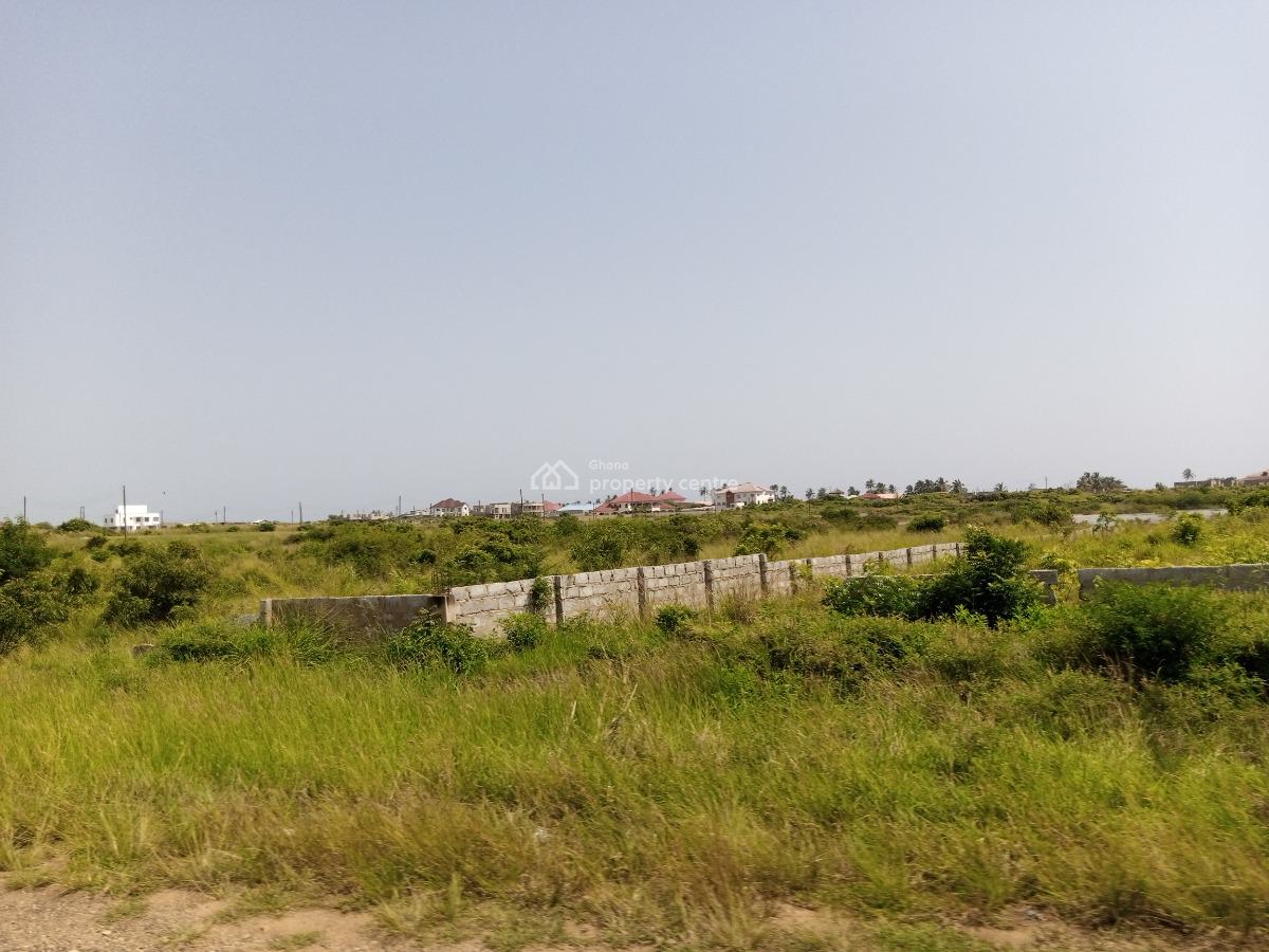 Solomon Court Serenity -- Mixed-use Plot Near New Ningo, African Ancestral Walls, Prampram, Ningo Prampram District, Accra, Mixed-use Land for Sale