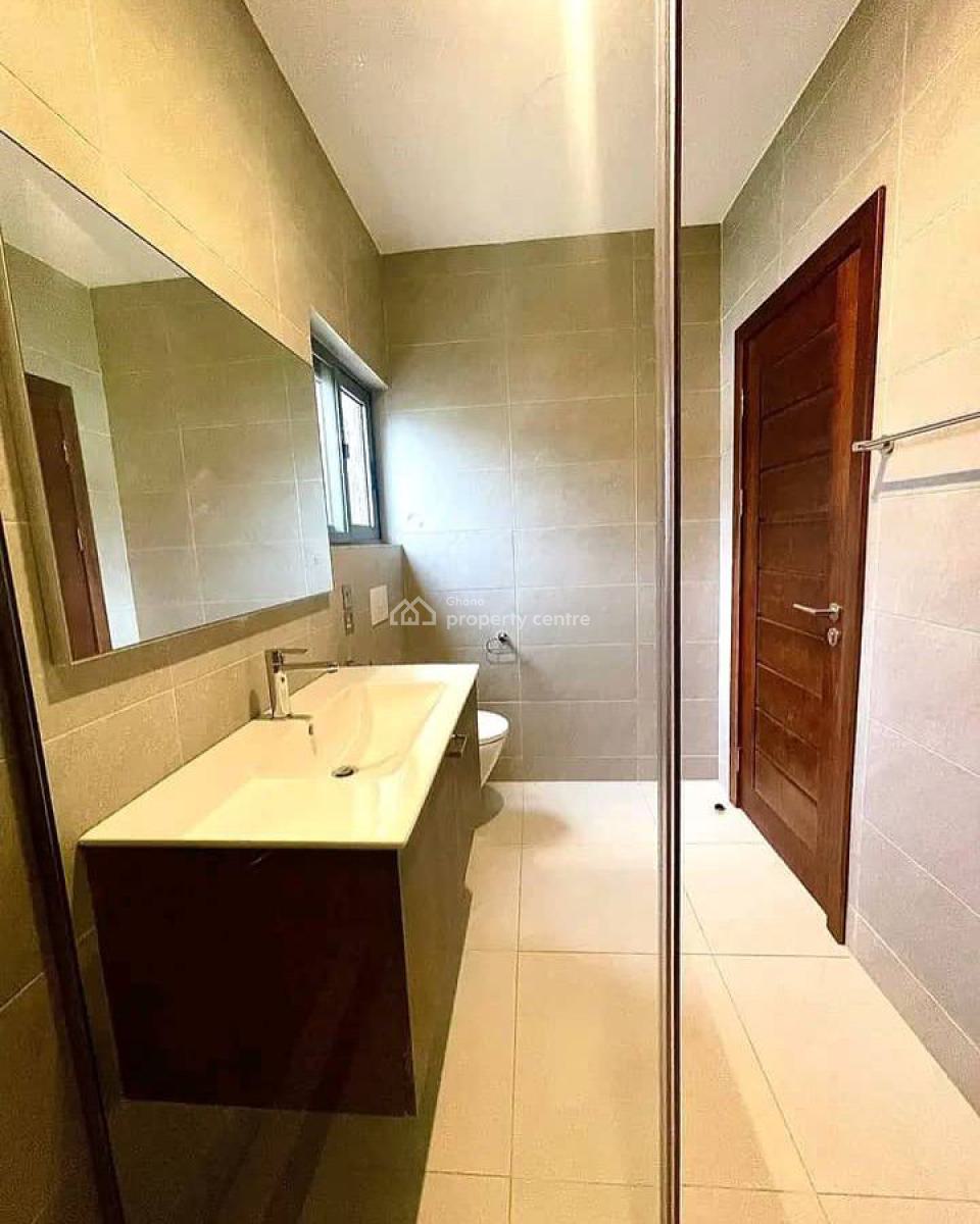 Executive Gated Community Self Compound 3 Bedroom, Airport Residential Area, Accra, House for Rent