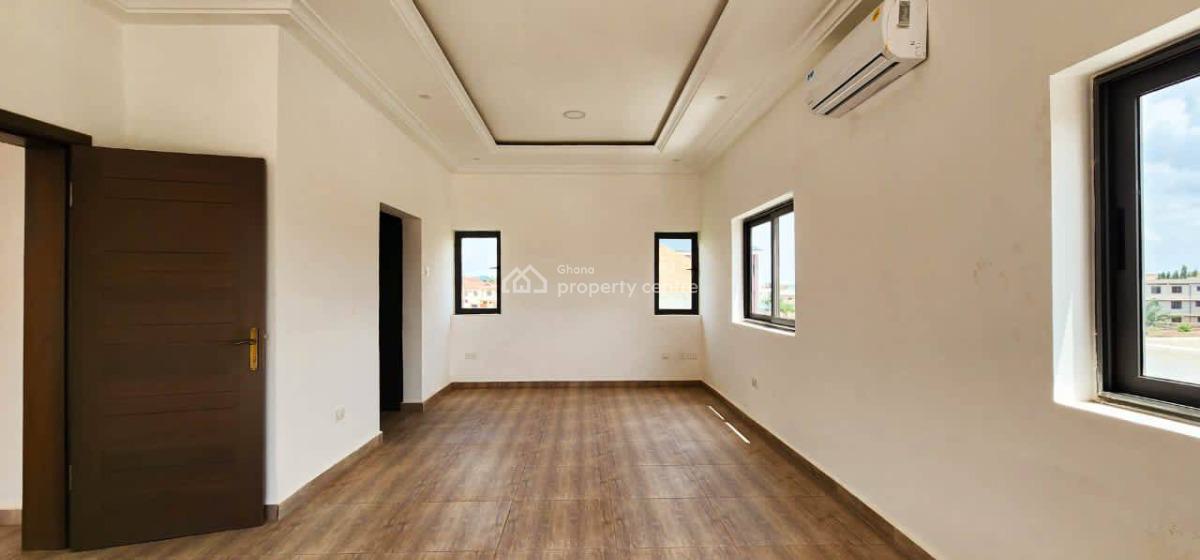 Executive Mini Gated Community 4 Bedroom, Ga East Municipal, Accra, Townhouse for Sale