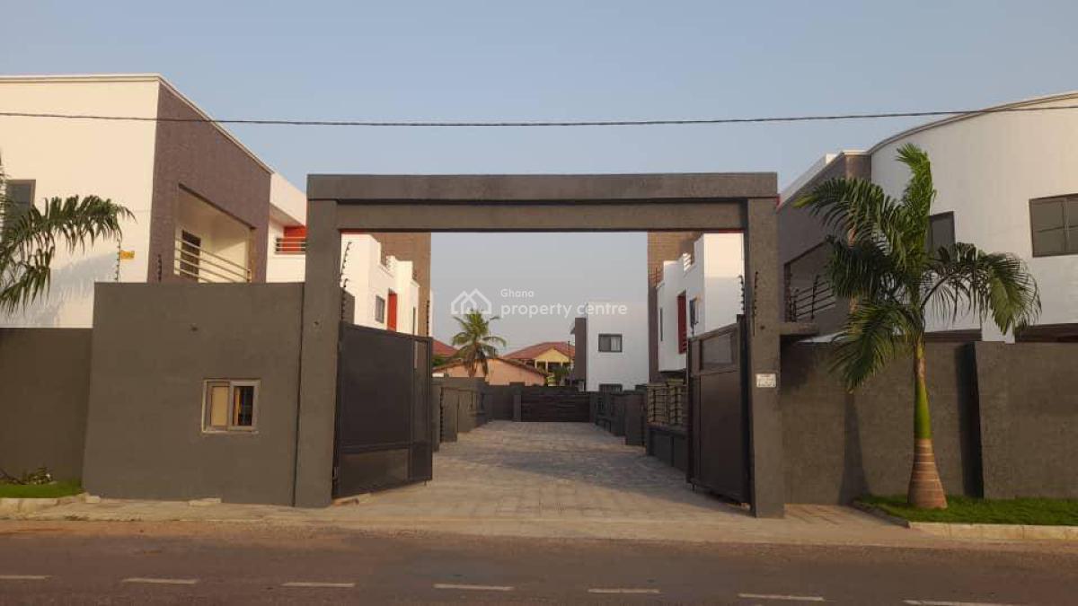 Executive Mini Gated Community 4 Bedroom, Ga East Municipal, Accra, Townhouse for Sale