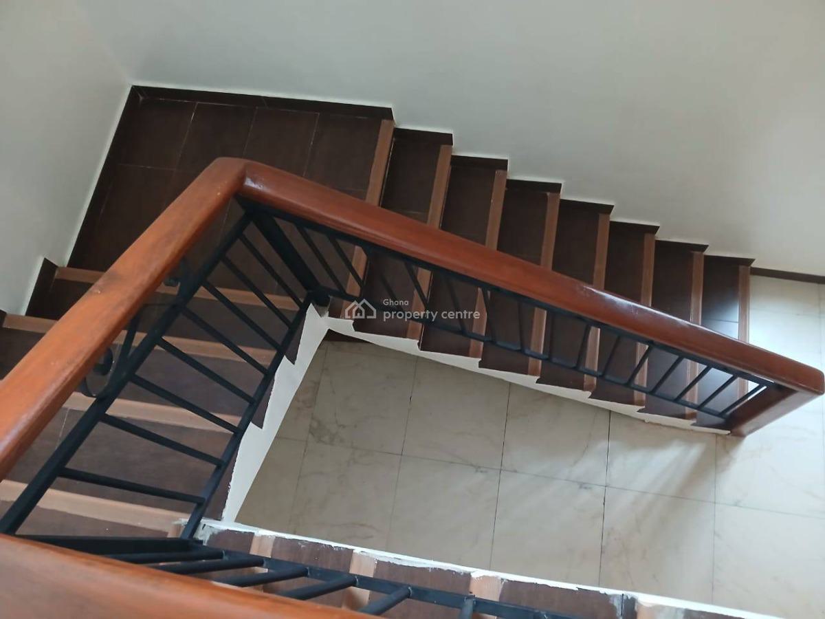 Executive 4 Bedrooms, Achimota, Accra, House for Sale