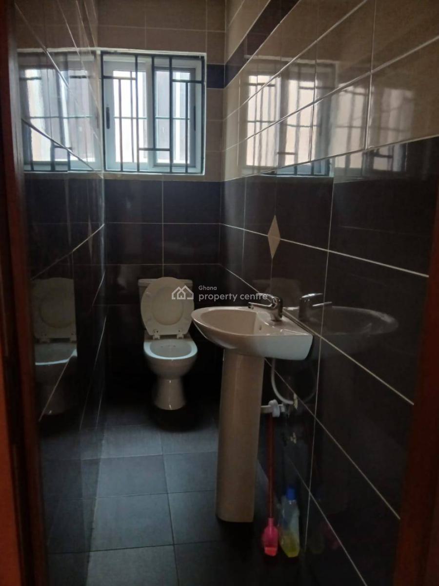 Executive 4 Bedrooms, Achimota, Accra, House for Sale