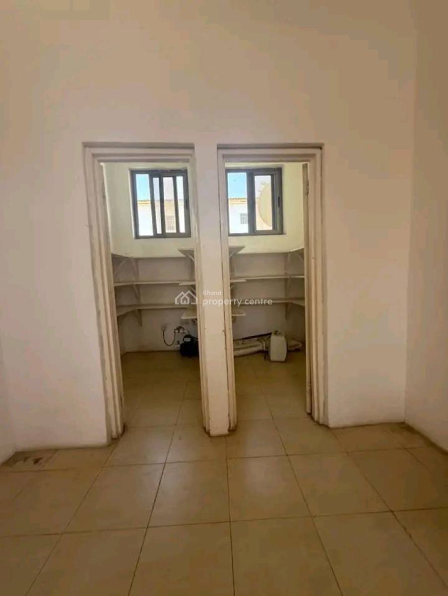 Executive 6 Bedroom, Airport Residential Area, Accra, House for Rent