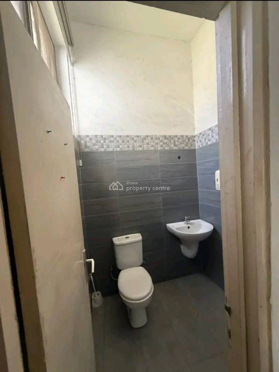 Executive 6 Bedroom, Airport Residential Area, Accra, House for Rent