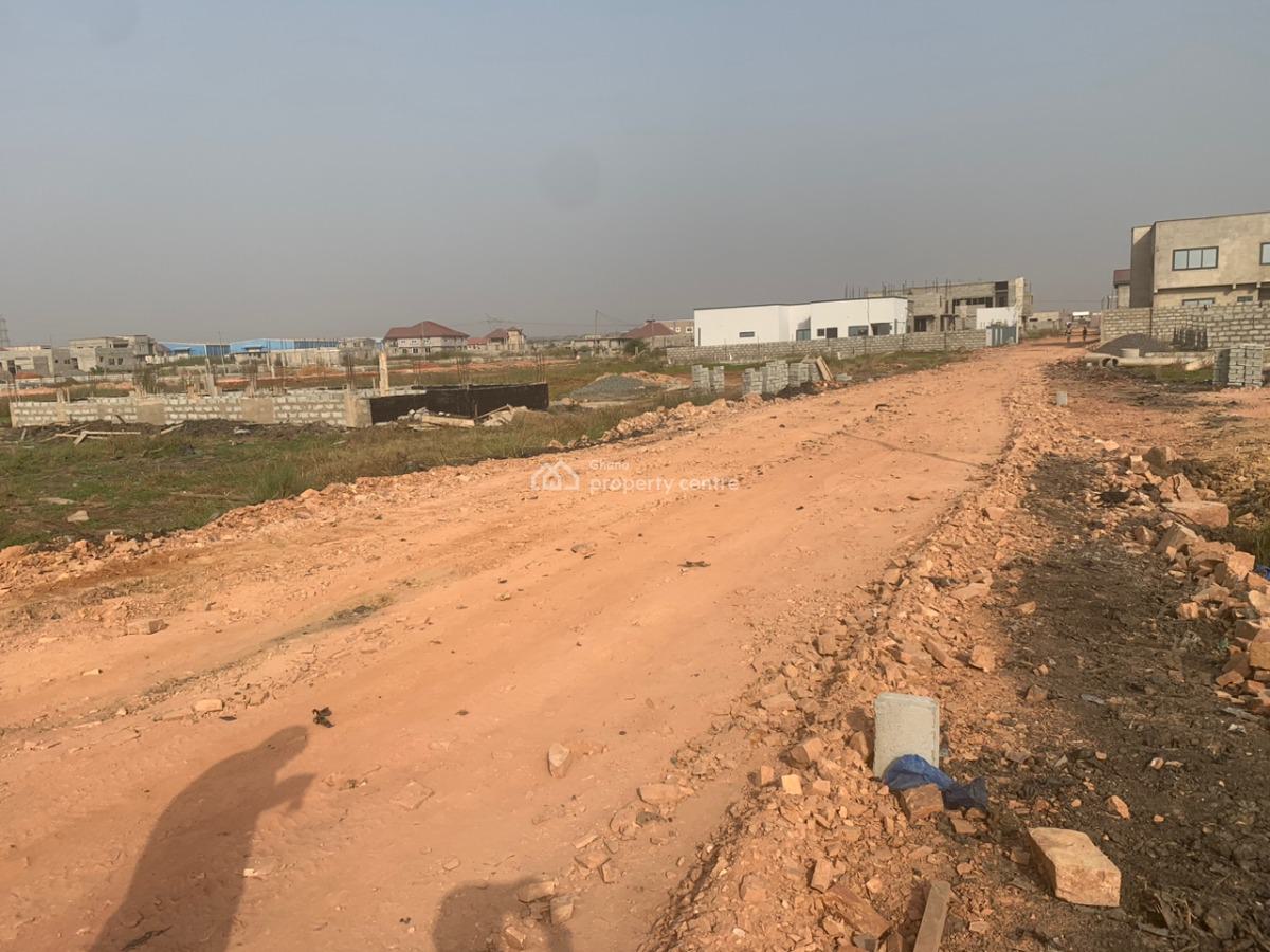 Cedar Court, Tema Community 25---prime Half Plot Offer, Adom Estate Road, Community 25, Tema, Accra, Mixed-use Land for Sale