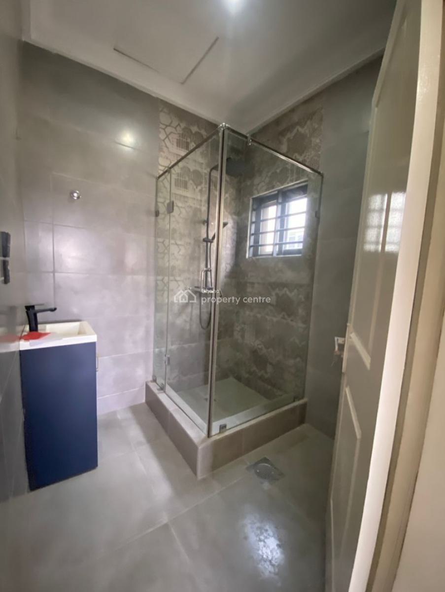 Executive 4 Bedroom, Ashaley Botwe, Adenta Municipal, Accra, House for Sale