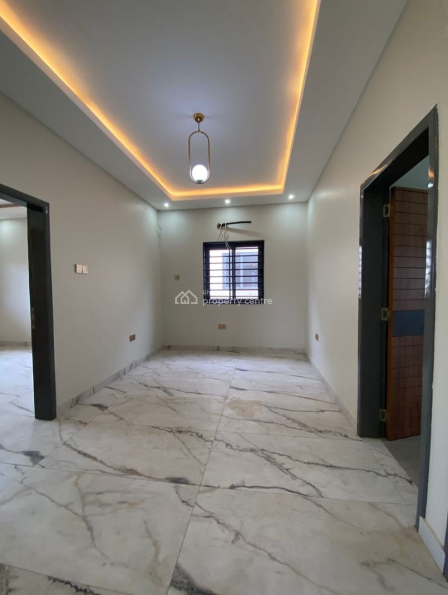Executive 4 Bedroom, Ashaley Botwe, Adenta Municipal, Accra, House for Sale