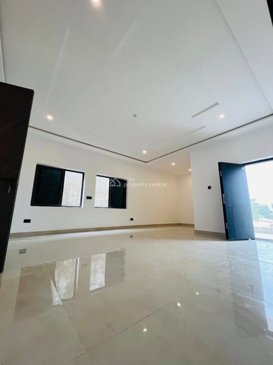 Executive 4 Bedrooms, Ogbojo, Adenta Municipal, Accra, House for Sale