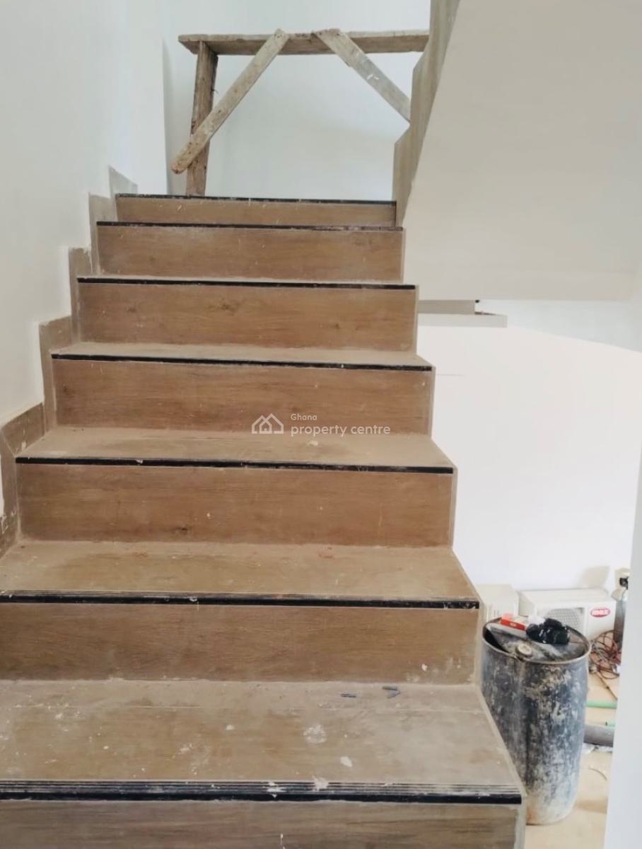 5 Bedrooms at North Kaneshie, Orgle Road, North Kaneshie, Accra, House for Rent